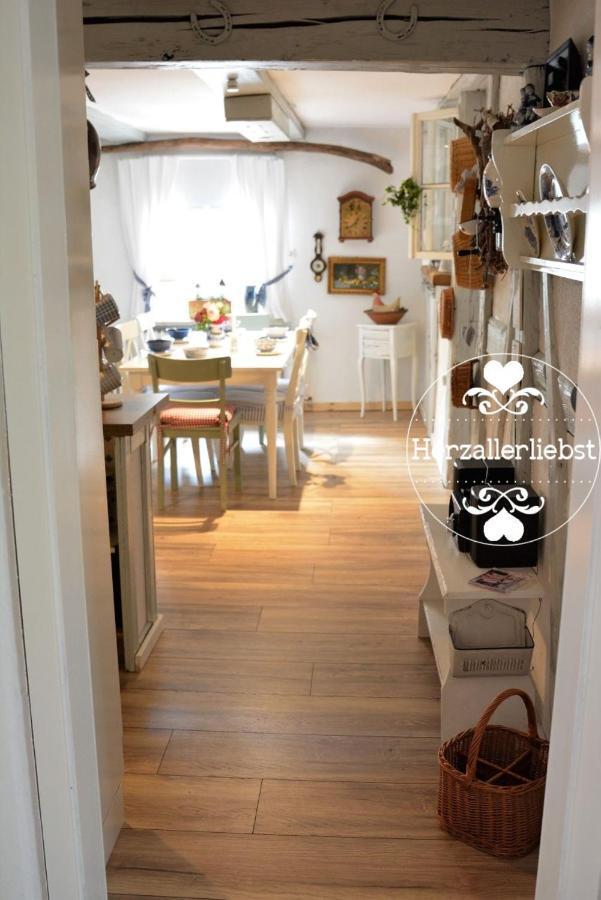 Ferienwohnung Herzallerliebst Бад-Лаутерберг Екстер'єр фото